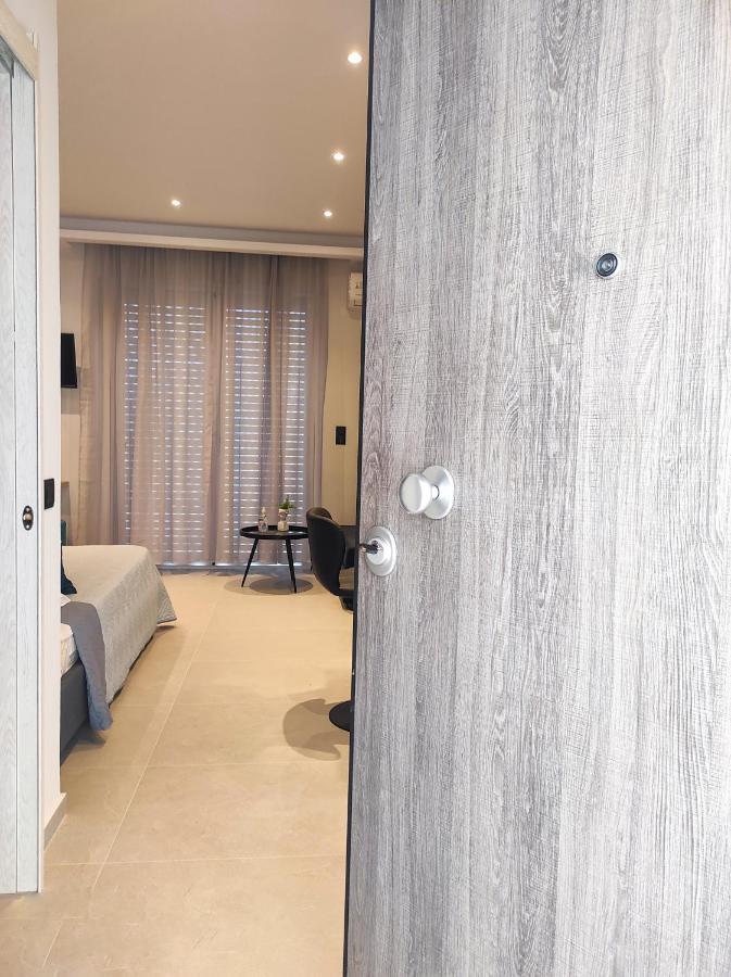 Poseidonas Luxury Apartment Платанес Экстерьер фото