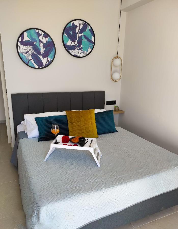 Poseidonas Luxury Apartment Платанес Экстерьер фото